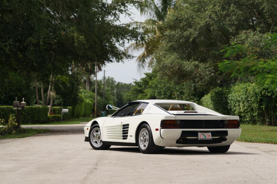  Ferrari Testarossa 1985 года  (US) (фото 4 из 8)